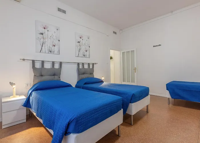 Appartamento Guesthost - Casa Elena Bolognina Bologna