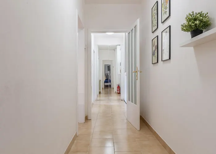 Appartamento Guesthost - Casa Elena Bolognina Bologna