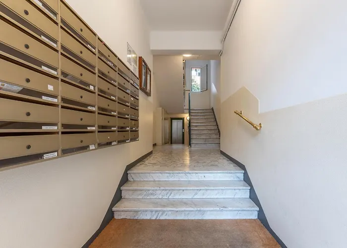 Appartamento Guesthost - Casa Elena Bolognina Bologna