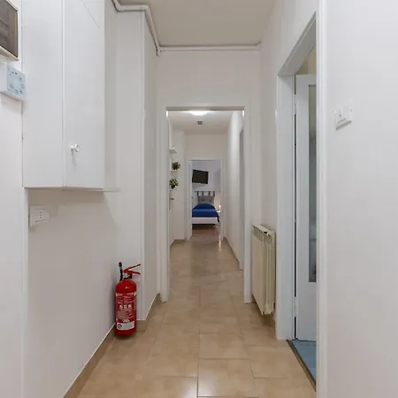 Guesthost - Casa Elena Bolognina