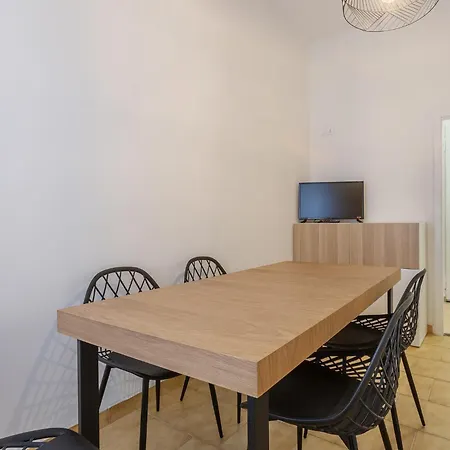 Appartement Guesthost - Casa Elena Bolognina Bologne