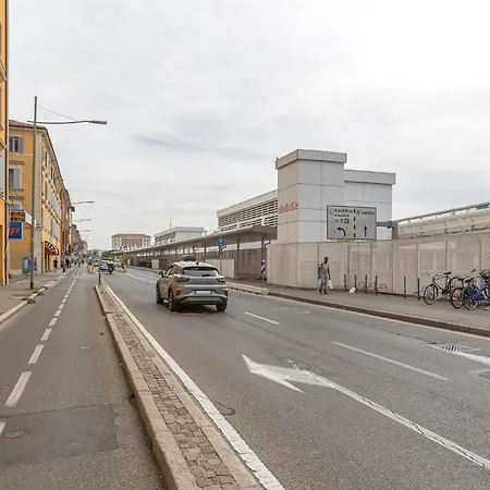 Guesthost - Casa Elena Bolognina * Μπολόνια